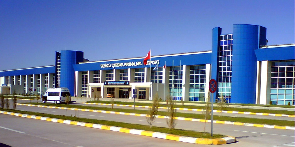 Denizli Çardak Flughafen